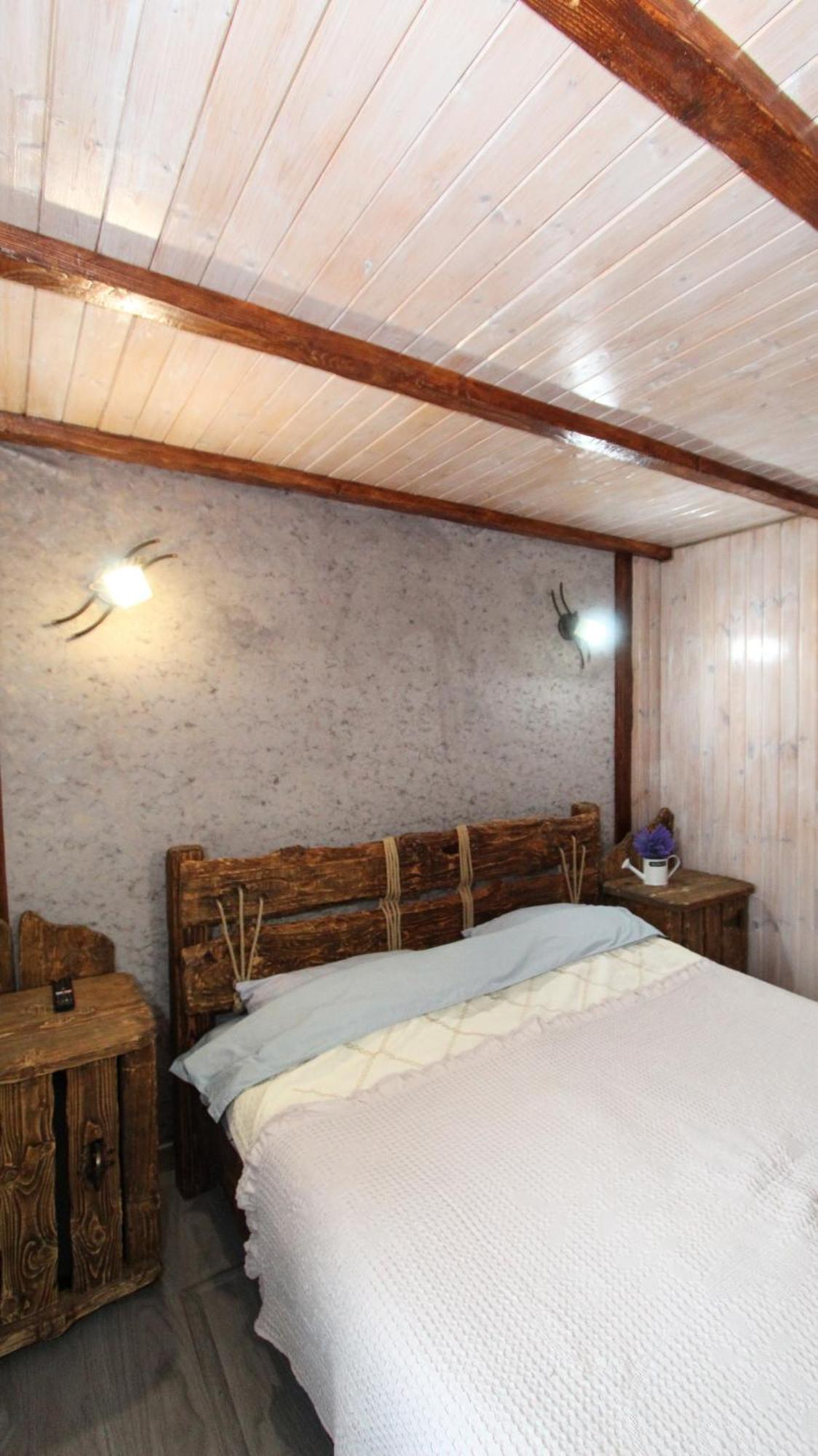 Котедж "Красний Краєвид" Yaremche Exterior photo
